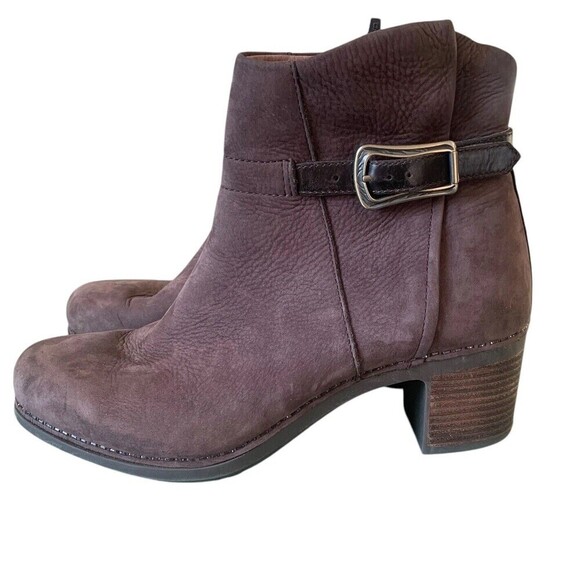 Dansko Shoes - Dansko Hartley Zip Ankle Boot EUR 40 Womens Size 9-9.5 Chocolate Nubuck Leather